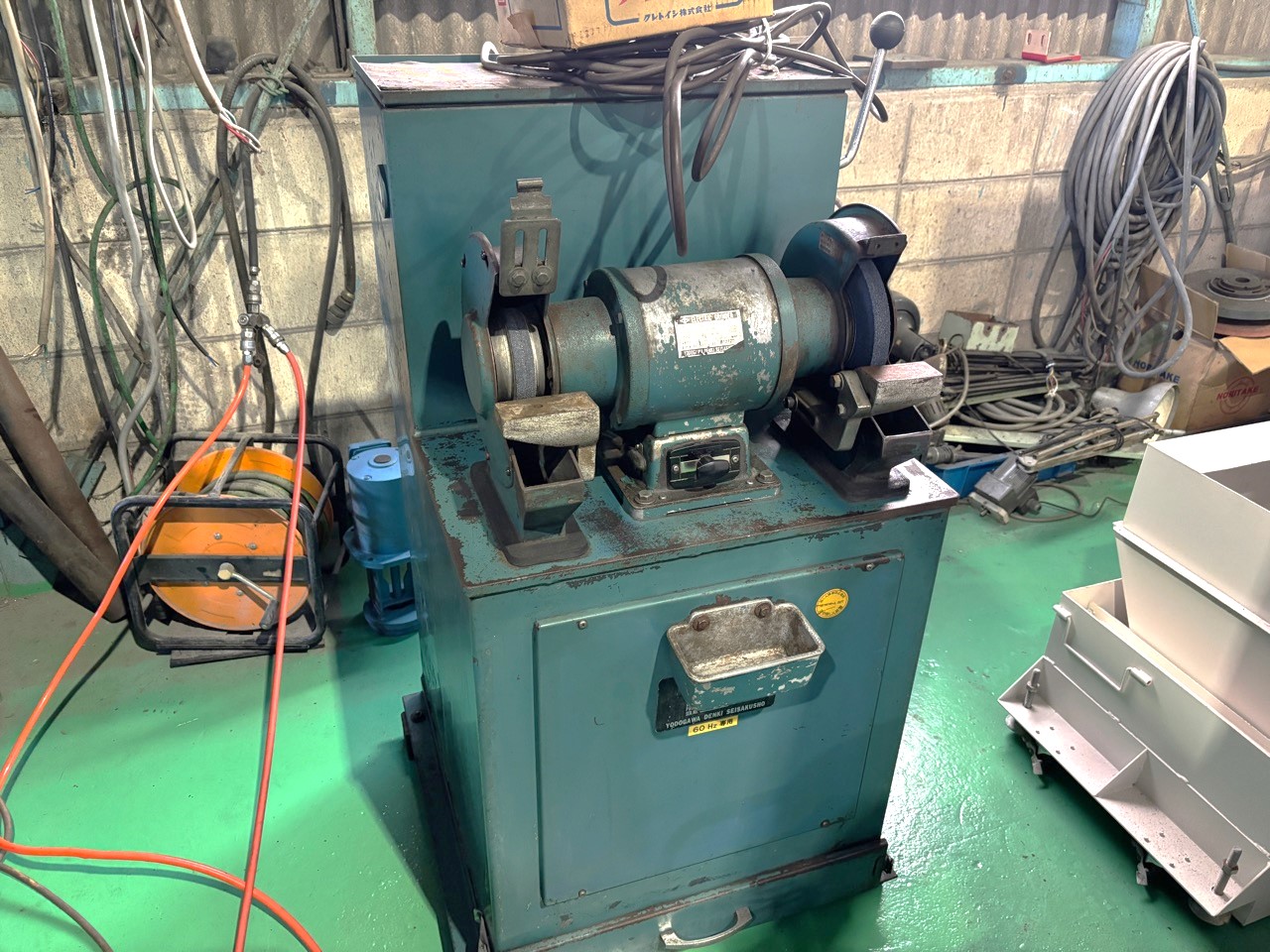 両頭グラインダー