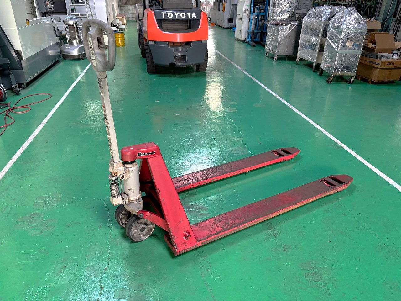 ハンドパレットトラック